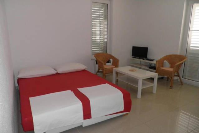 Apartments Irena Водице Экстерьер фото