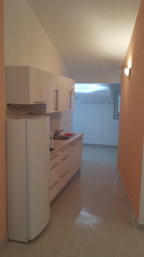 Apartments Irena Водице Экстерьер фото
