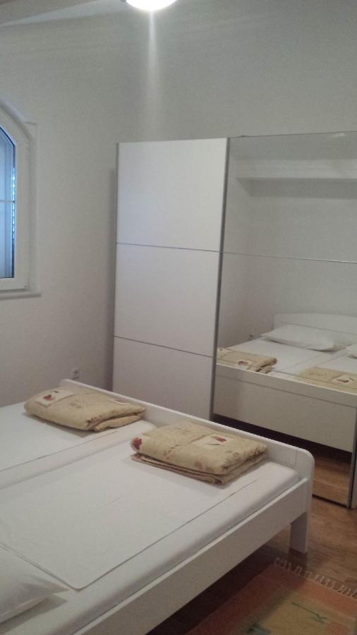 Apartments Irena Водице Экстерьер фото